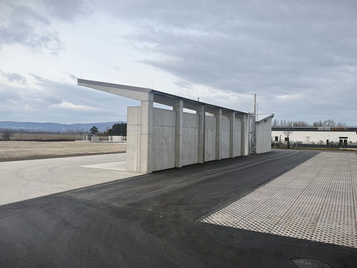 non-residential property to rent, 2,082 m², Gewerbepark B17 / II / Straße 3 / Objekt 11, Teesdorf, Lower Austria non-residential property to rent, 2,082 m², Gewerbepark B17 / II / Straße 3 / Objekt 11, Teesdorf, Lower Austria