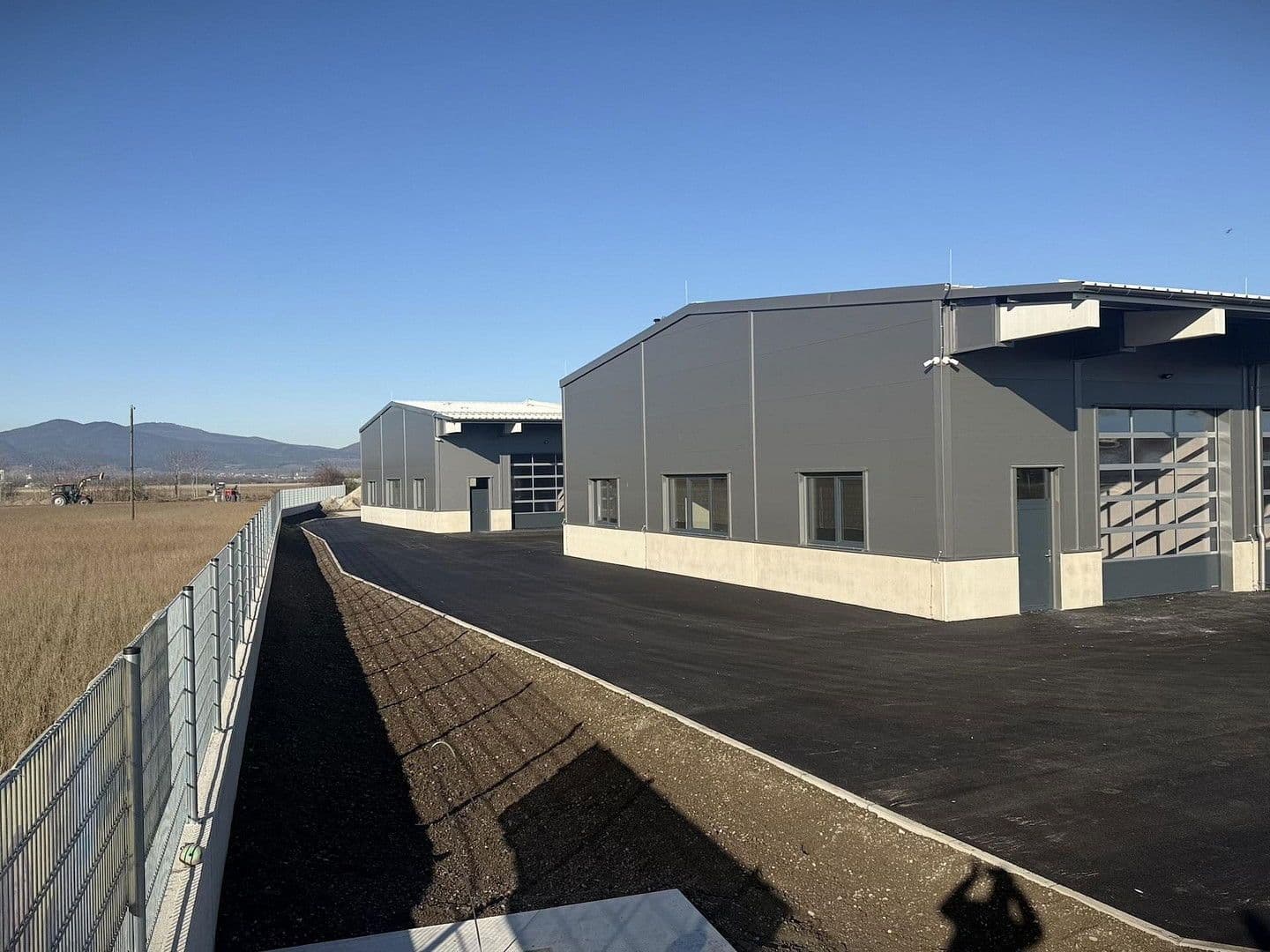 non-residential property to rent, 2,082 m², Gewerbepark B17 / II / Straße 3 / Objekt 11, Teesdorf, Lower Austria non-residential property to rent, 2,082 m², Gewerbepark B17 / II / Straße 3 / Objekt 11, Teesdorf, Lower Austria