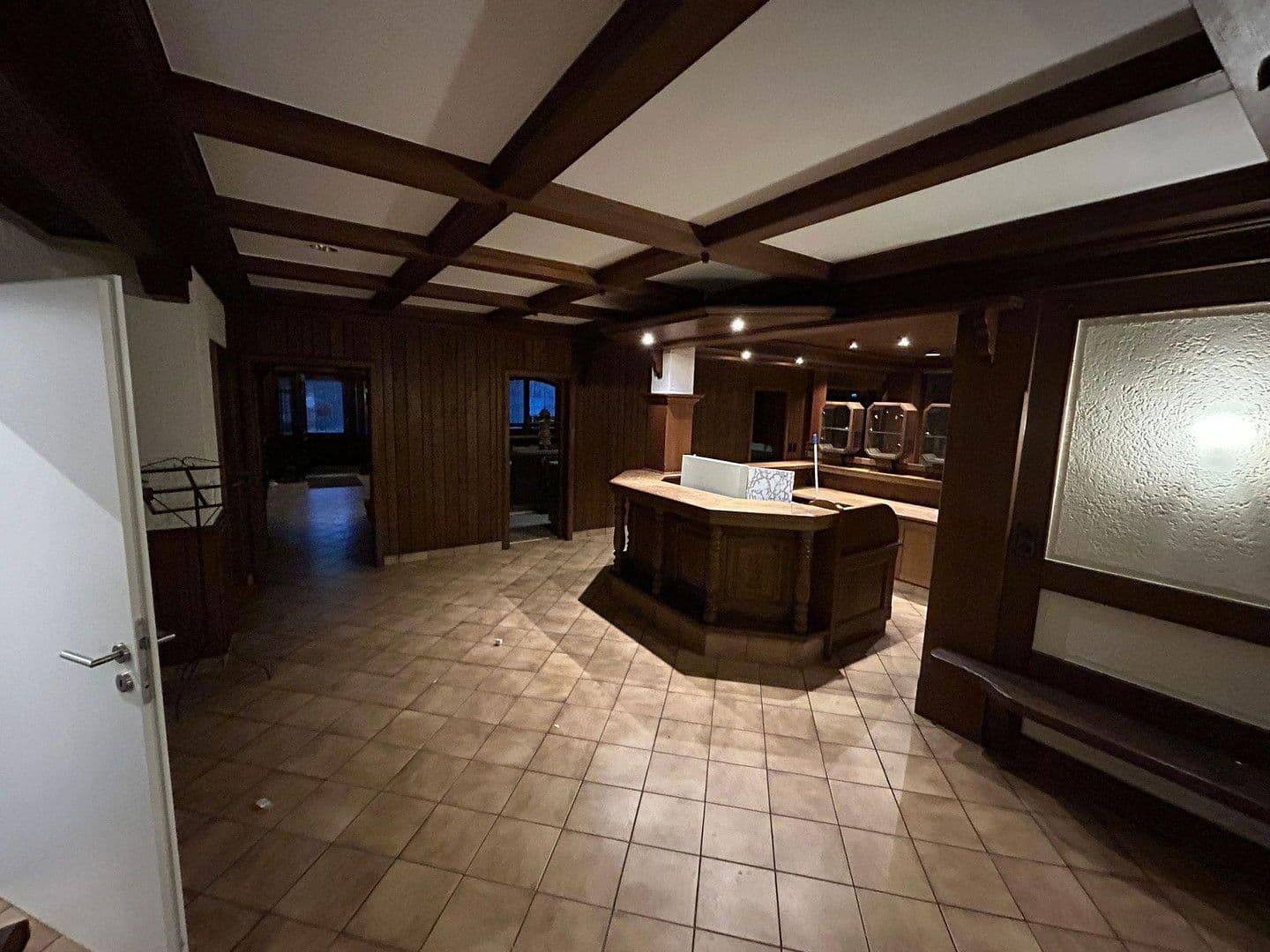 non-residential property to rent, 981 m², Steinheimer Str. 219, Horn-Bad Meinberg, North Rhine-Westphalia non-residential property to rent, 981 m², Steinheimer Str. 219, Horn-Bad Meinberg, North Rhine-Westphalia