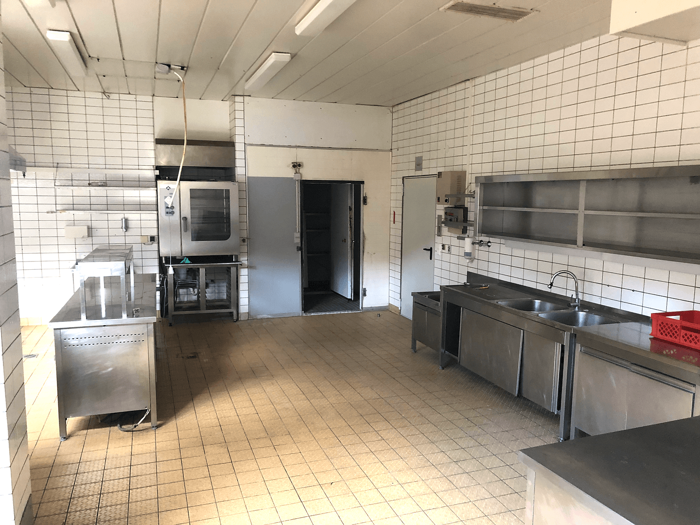 non-residential property to rent, 981 m², Steinheimer Str. 219, Horn-Bad Meinberg, North Rhine-Westphalia non-residential property to rent, 981 m², Steinheimer Str. 219, Horn-Bad Meinberg, North Rhine-Westphalia