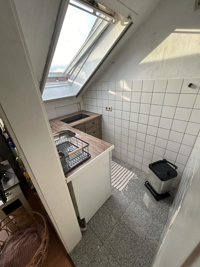 3 bedroom flat to rent, 50 m², Rat-Deycks-Straße 20 a, Leverkusen, North Rhine-Westphalia 3 bedroom flat to rent, 50 m², Rat-Deycks-Straße 20 a, Leverkusen, North Rhine-Westphalia