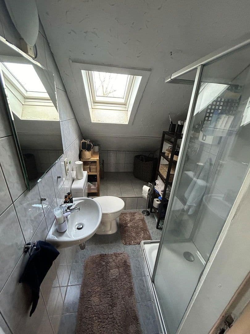 3 bedroom flat to rent, 50 m², Rat-Deycks-Straße 20 a, Leverkusen, North Rhine-Westphalia 3 bedroom flat to rent, 50 m², Rat-Deycks-Straße 20 a, Leverkusen, North Rhine-Westphalia