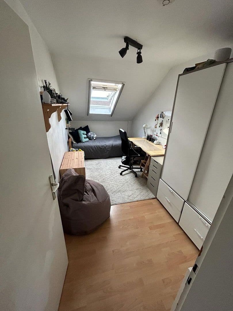 3 bedroom flat to rent, 50 m², Rat-Deycks-Straße 20 a, Leverkusen, North Rhine-Westphalia 3 bedroom flat to rent, 50 m², Rat-Deycks-Straße 20 a, Leverkusen, North Rhine-Westphalia