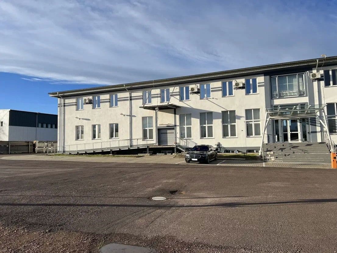 non-residential property for sale, 91,101 m², Wettin-Löbejün, Saxony-Anhalt non-residential property for sale, 91,101 m², Wettin-Löbejün, Saxony-Anhalt