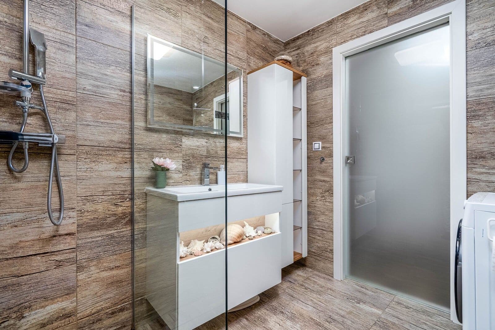 2 bedroom with open-plan kitchen flat for sale, 64 m², Sportovců, Kladno, Středočeský Region 2 bedroom with open-plan kitchen flat for sale, 64 m², Sportovců, Kladno, Středočeský Region