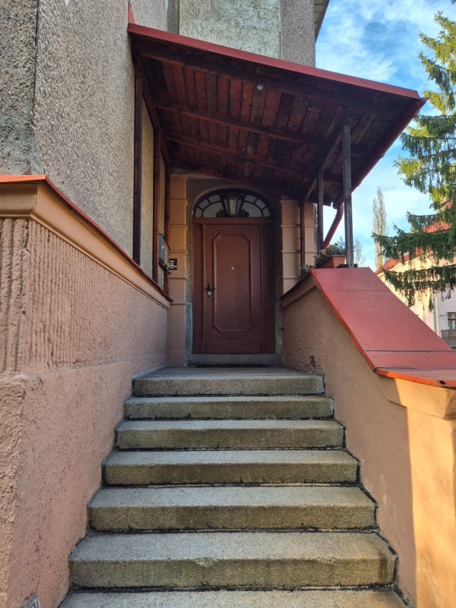 2 bedroom with open-plan kitchen flat for sale, 88 m², Antonína Dvořáka, Jablonec nad Nisou, Liberecký Region 2 bedroom with open-plan kitchen flat for sale, 88 m², Antonína Dvořáka, Jablonec nad Nisou, Liberecký Region