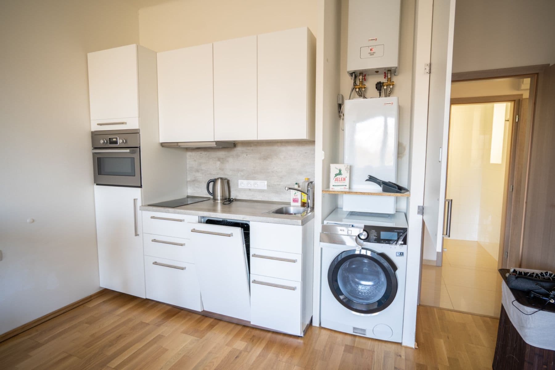 1 bedroom with open-plan kitchen flat for sale, 44 m², Jičínská, Prague, Prague 1 bedroom with open-plan kitchen flat for sale, 44 m², Jičínská, Prague, Prague