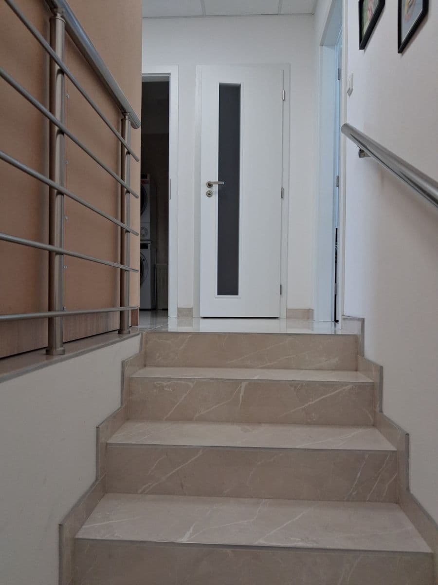 2 bedroom with open-plan kitchen flat to rent, 80 m², Gočárova, Havlíčkův Brod, Vysočina Region 2 bedroom with open-plan kitchen flat to rent, 80 m², Gočárova, Havlíčkův Brod, Vysočina Region