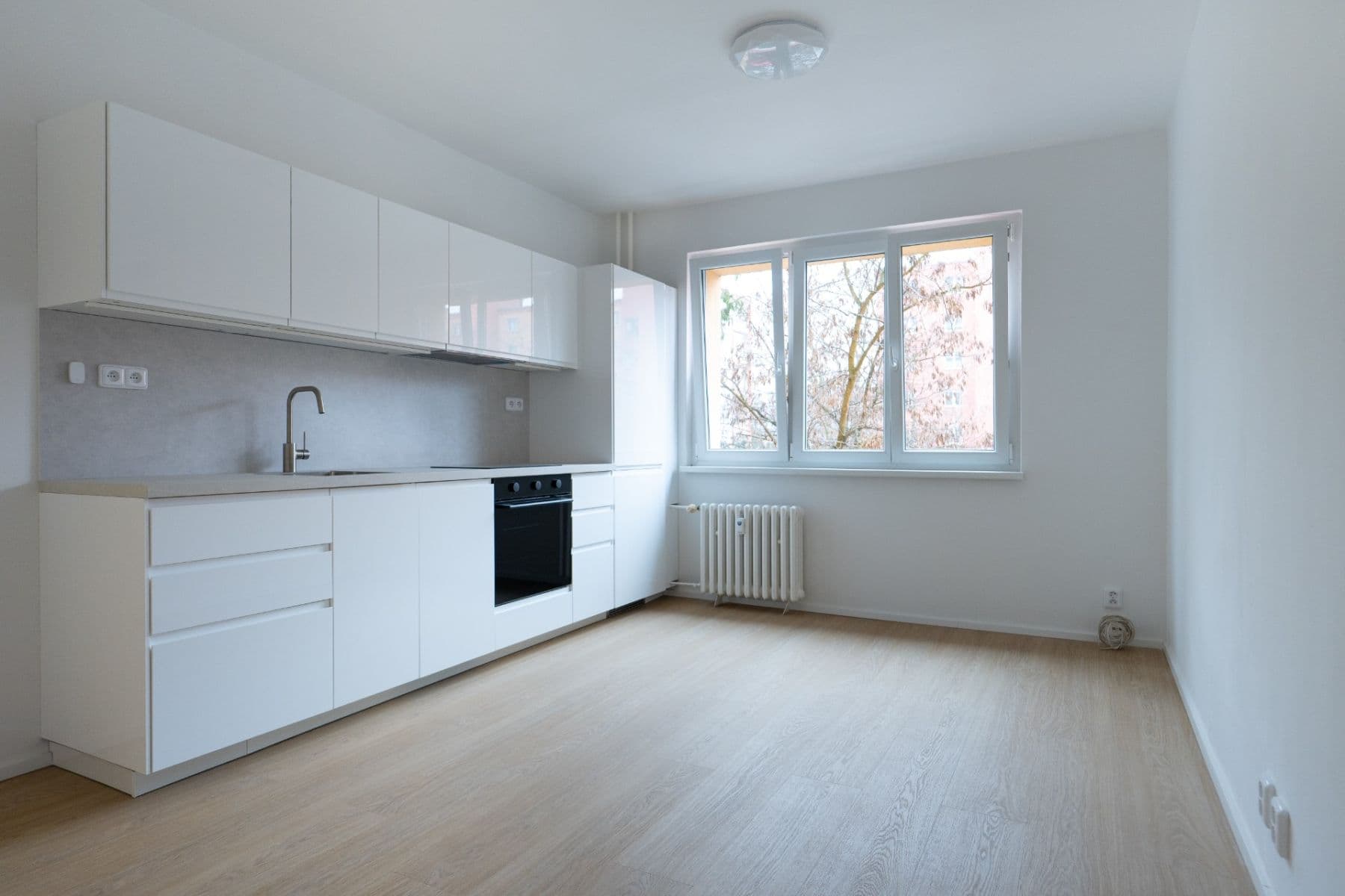 1 bedroom with open-plan kitchen flat for sale, 37 m², Evropská, Prague, Prague 1 bedroom with open-plan kitchen flat for sale, 37 m², Evropská, Prague, Prague