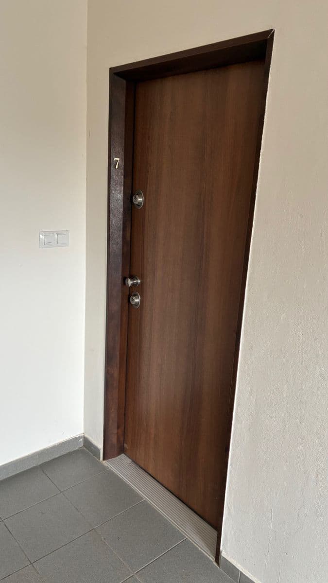 1 bedroom with open-plan kitchen flat to rent, 54 m², Litovická, Hostivice, Středočeský Region 1 bedroom with open-plan kitchen flat to rent, 54 m², Litovická, Hostivice, Středočeský Region