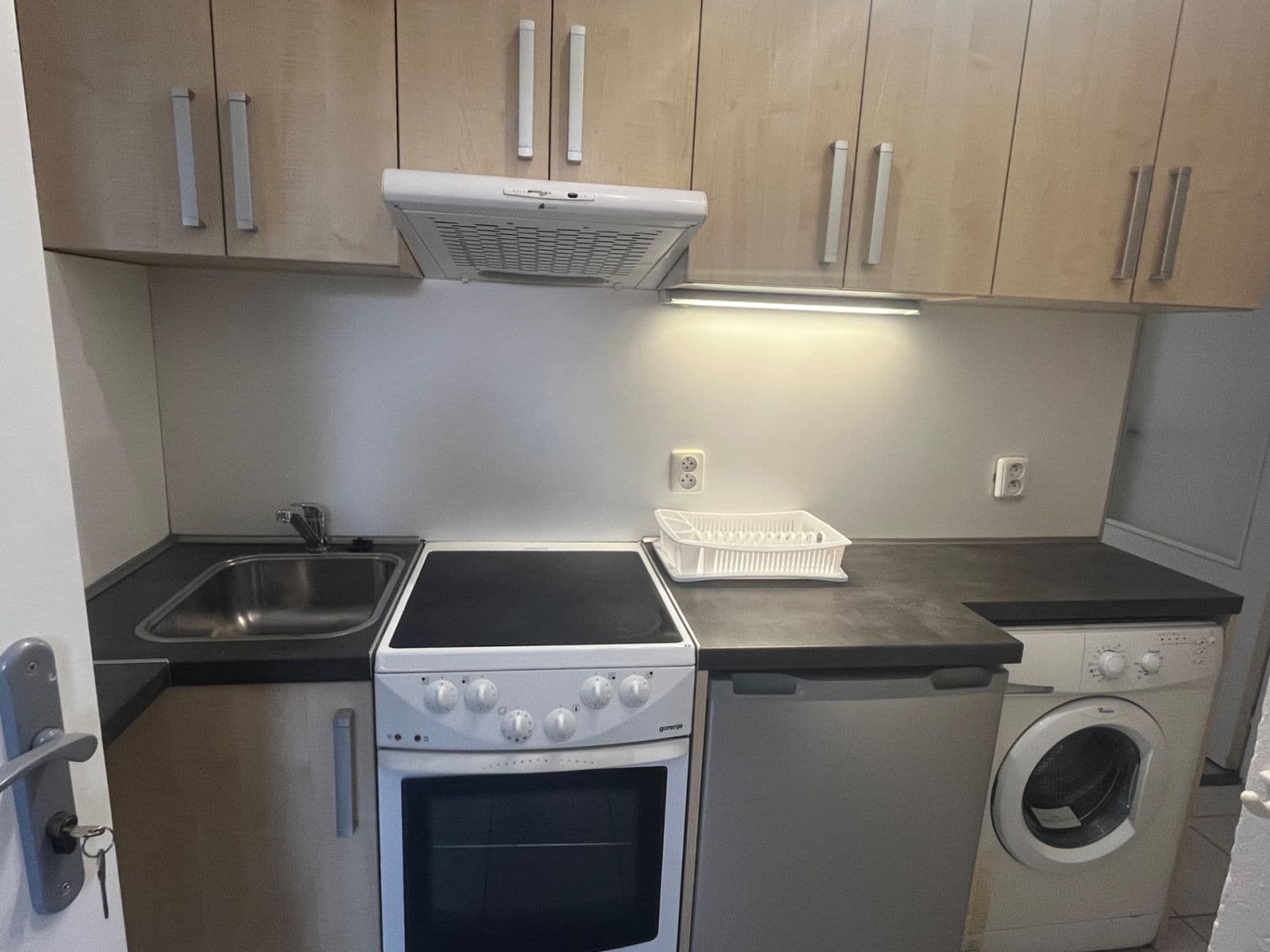 1 bedroom flat to rent, 30 m², Bakurinova, Prague, Prague 1 bedroom flat to rent, 30 m², Bakurinova, Prague, Prague