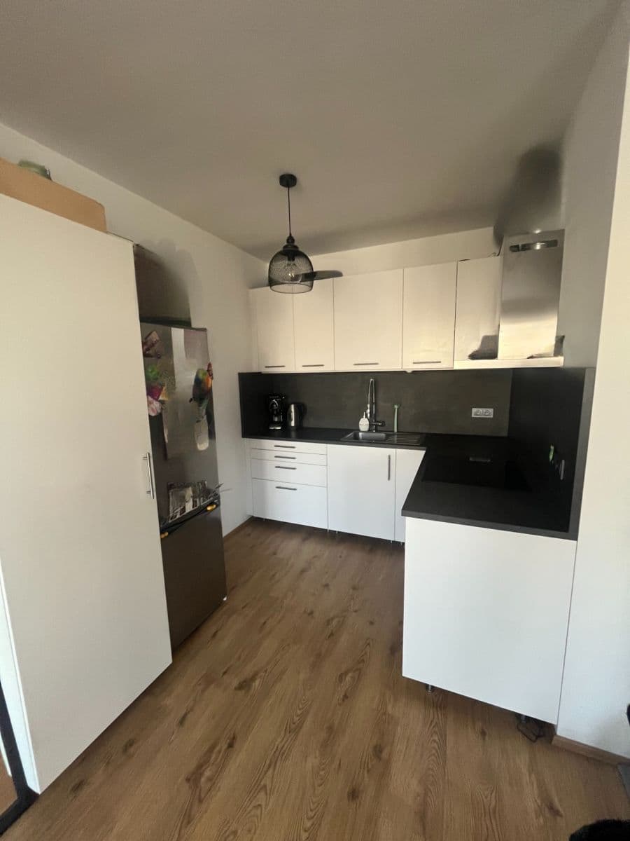 1 bedroom with open-plan kitchen flat to rent, 57 m², U Vodojemu, Brandýs nad Labem-Stará Boleslav, Středočeský Region 1 bedroom with open-plan kitchen flat to rent, 57 m², U Vodojemu, Brandýs nad Labem-Stará Boleslav, Středočeský Region