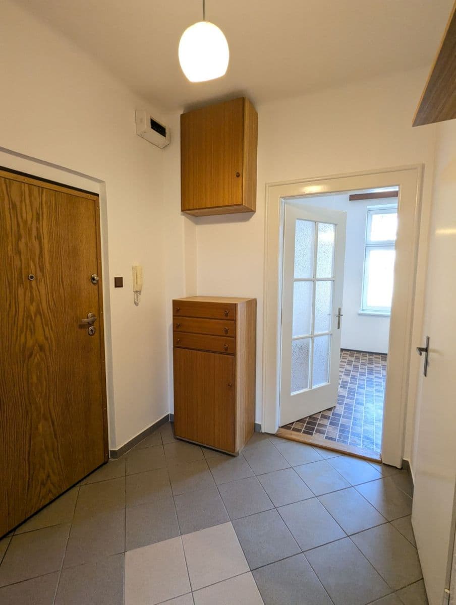 1 bedroom flat to rent, 49 m², Evropská, Prague, Prague 1 bedroom flat to rent, 49 m², Evropská, Prague, Prague