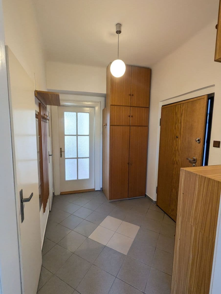 1 bedroom flat to rent, 49 m², Evropská, Prague, Prague 1 bedroom flat to rent, 49 m², Evropská, Prague, Prague