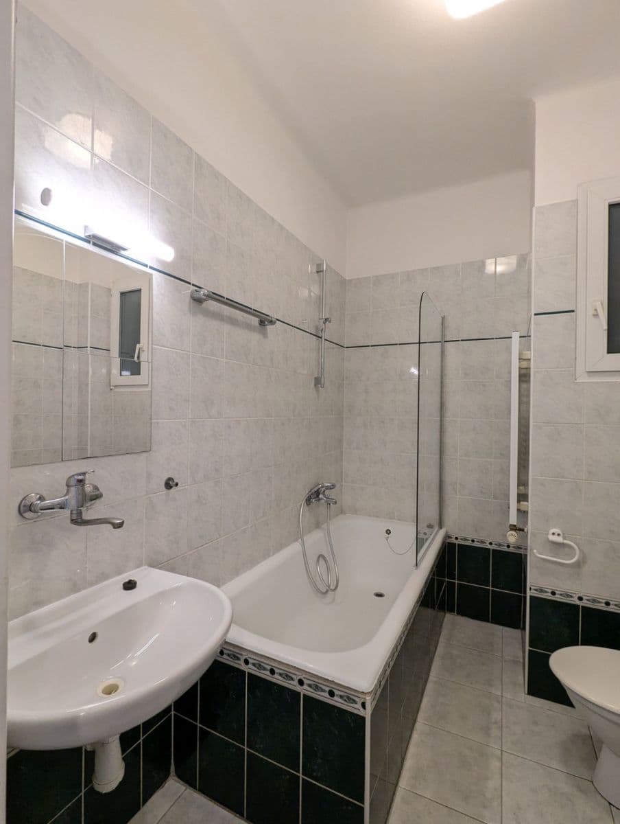 1 bedroom flat to rent, 49 m², Evropská, Prague, Prague 1 bedroom flat to rent, 49 m², Evropská, Prague, Prague