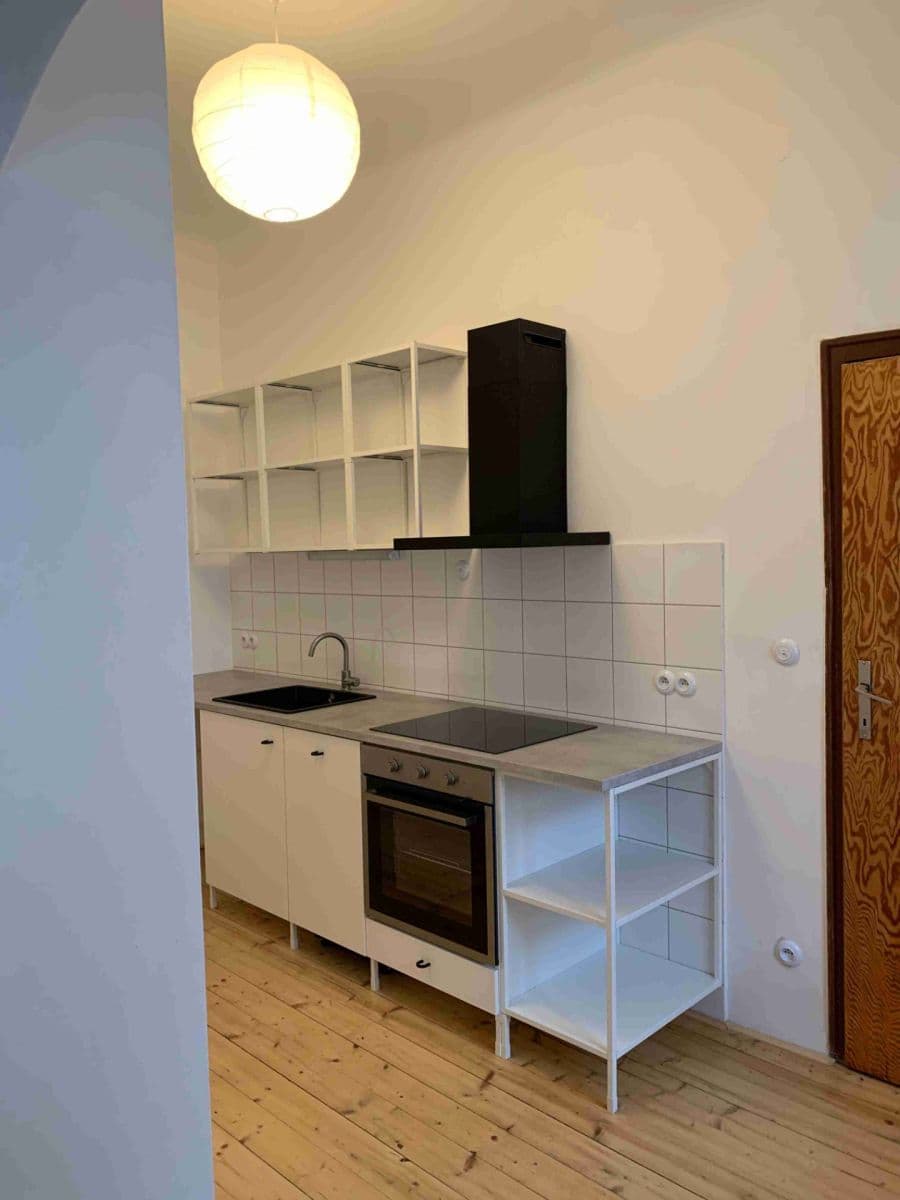 1 bedroom flat to rent, 46 m², Valdštejnské náměstí, Prague, Prague 1 bedroom flat to rent, 46 m², Valdštejnské náměstí, Prague, Prague