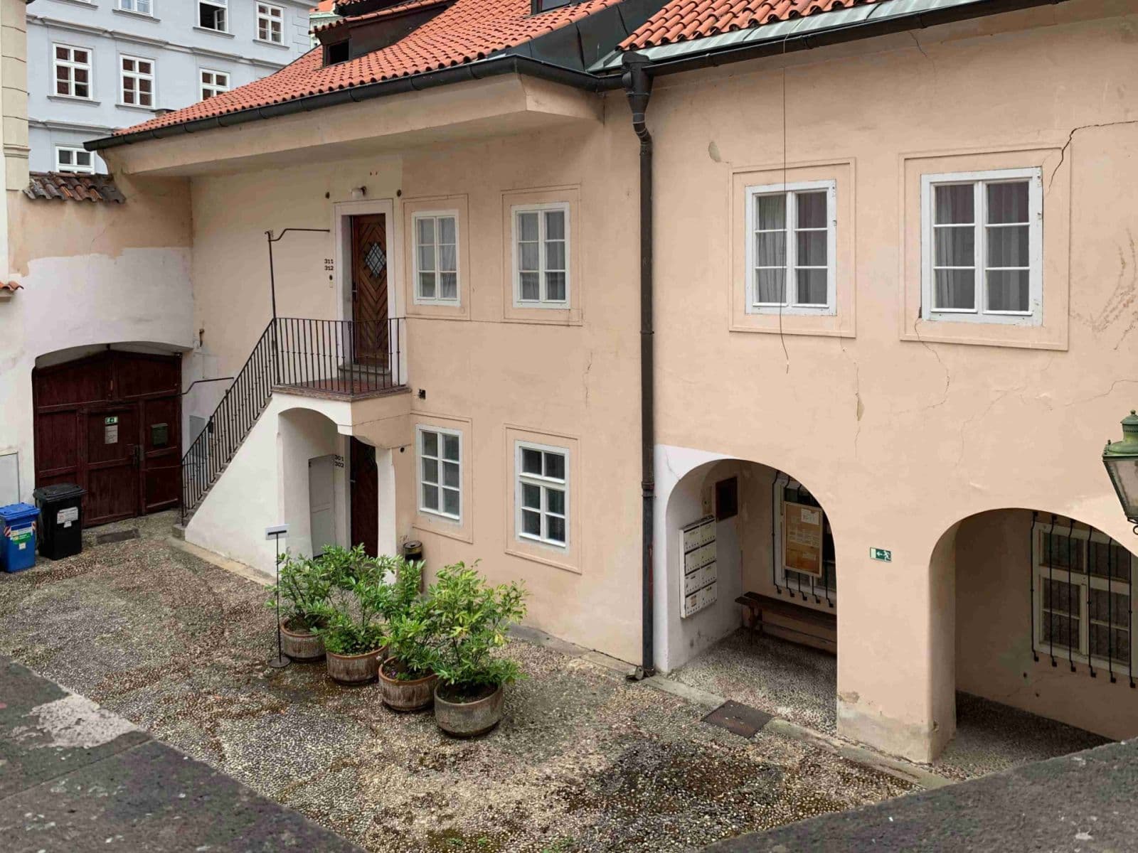 1 bedroom flat to rent, 46 m², Valdštejnské náměstí, Prague, Prague 1 bedroom flat to rent, 46 m², Valdštejnské náměstí, Prague, Prague