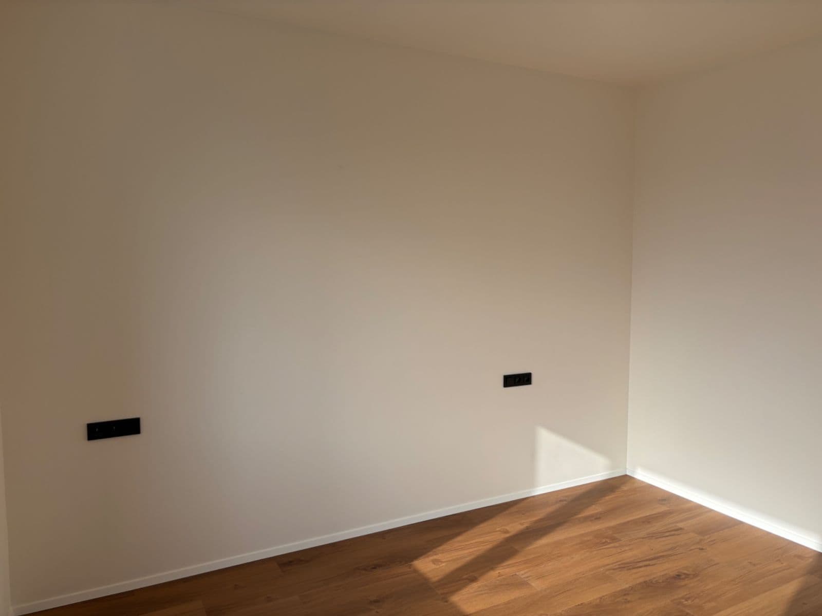 1 bedroom with open-plan kitchen flat to rent, 56 m², Na Farkáně Ⅲ, Prague, Prague 1 bedroom with open-plan kitchen flat to rent, 56 m², Na Farkáně Ⅲ, Prague, Prague