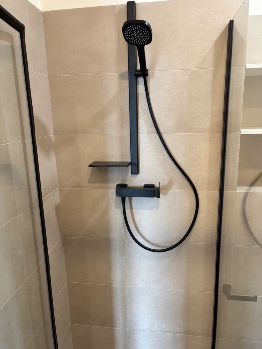 1 bedroom with open-plan kitchen flat to rent, 56 m², Na Farkáně Ⅲ, Prague, Prague 1 bedroom with open-plan kitchen flat to rent, 56 m², Na Farkáně Ⅲ, Prague, Prague