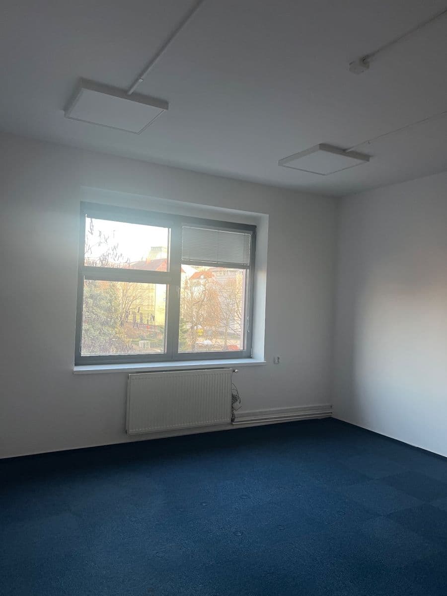 office to rent, 70 m², Puškinova, Plzeň, Plzeňský Region office to rent, 70 m², Puškinova, Plzeň, Plzeňský Region
