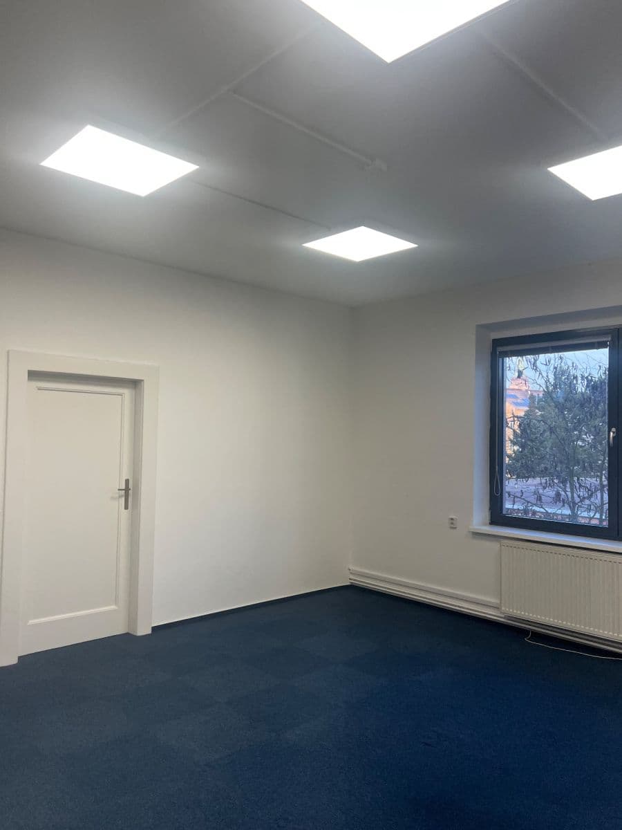 office to rent, 70 m², Puškinova, Plzeň, Plzeňský Region office to rent, 70 m², Puškinova, Plzeň, Plzeňský Region