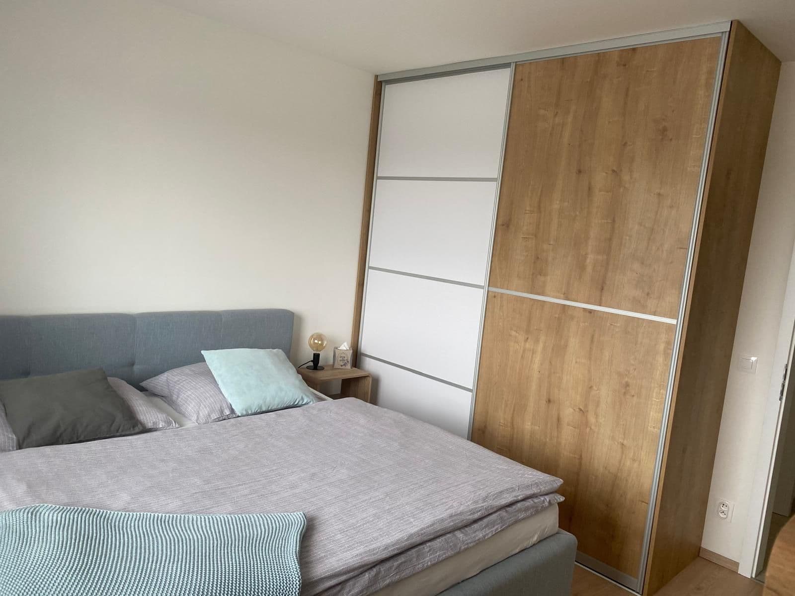 2 bedroom with open-plan kitchen flat to rent, 74 m², Strnadových, Prague, Prague 2 bedroom with open-plan kitchen flat to rent, 74 m², Strnadových, Prague, Prague