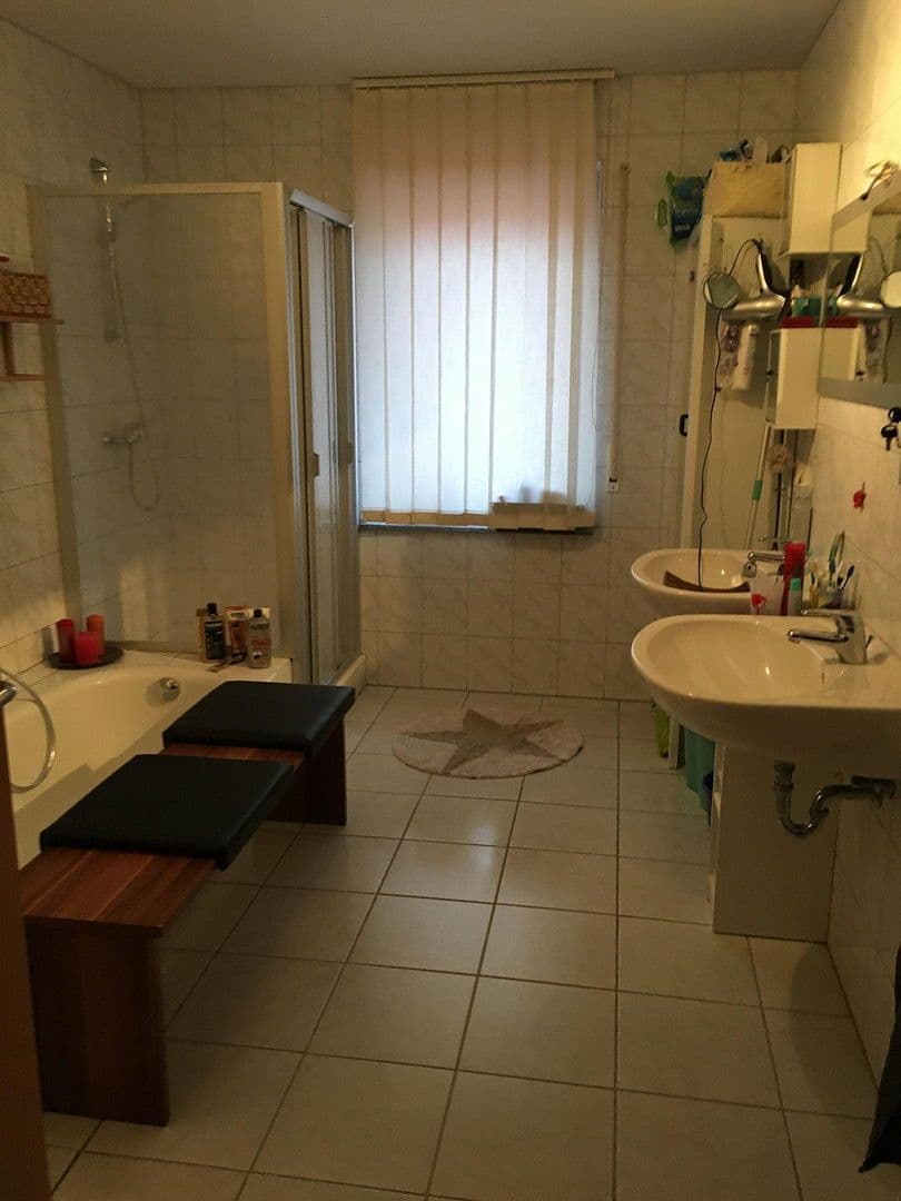 house for sale, 280 m², Brakel, North Rhine-Westphalia house for sale, 280 m², Brakel, North Rhine-Westphalia