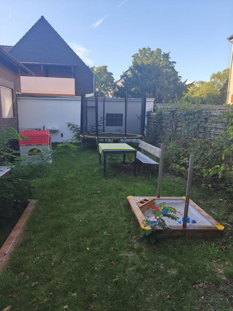 3 bedroom flat for sale, 101 m², Hilden, North Rhine-Westphalia 3 bedroom flat for sale, 101 m², Hilden, North Rhine-Westphalia