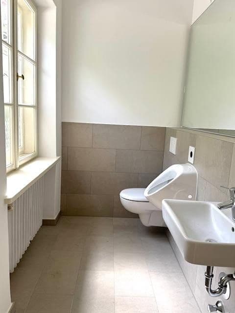 office to rent, 162 m², Karl-Theodor-Strasse 18, München, Bavaria office to rent, 162 m², Karl-Theodor-Strasse 18, München, Bavaria