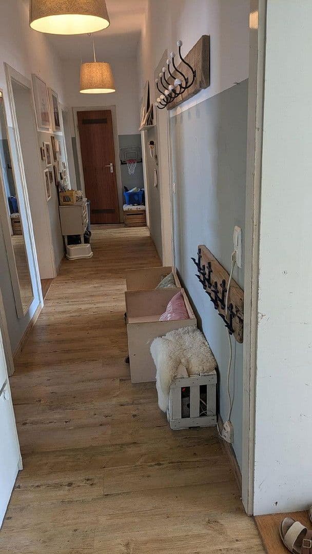 4 bedroom flat to rent, 89 m², Kaufering, Bavaria 4 bedroom flat to rent, 89 m², Kaufering, Bavaria