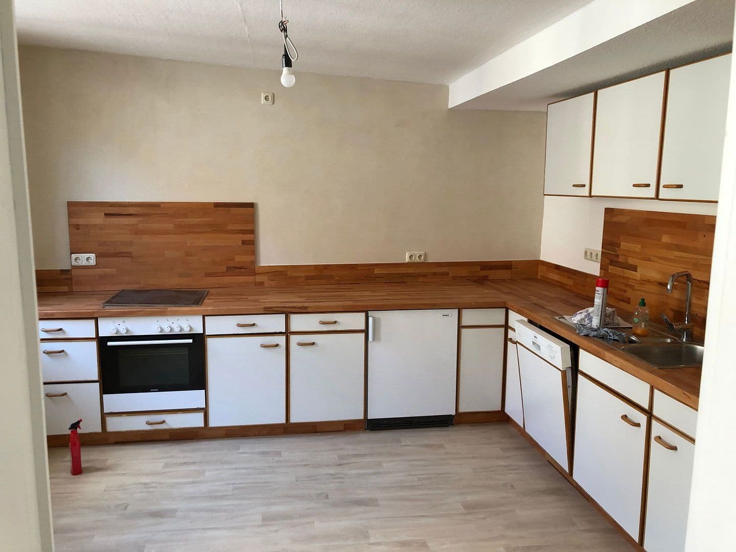 1 bedroom with open-plan kitchen flat to rent, 64 m², Nidderau, Hesse 1 bedroom with open-plan kitchen flat to rent, 64 m², Nidderau, Hesse