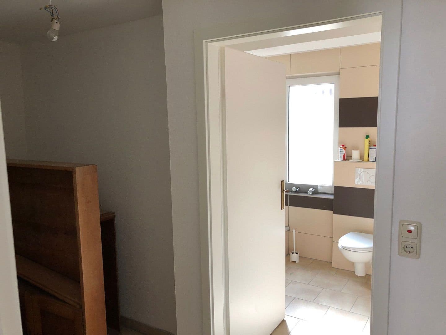 1 bedroom with open-plan kitchen flat to rent, 64 m², Nidderau, Hesse 1 bedroom with open-plan kitchen flat to rent, 64 m², Nidderau, Hesse