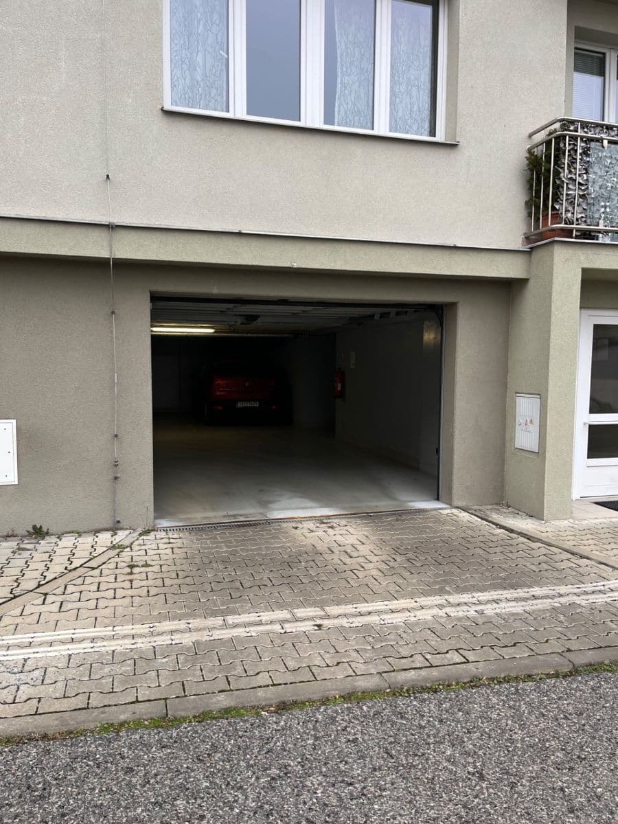 garage to rent, 11 m², Budilova, Prague, Prague garage to rent, 11 m², Budilova, Prague, Prague