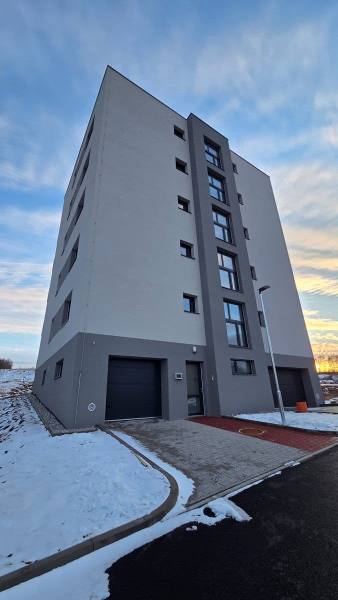 2 bedroom with open-plan kitchen flat for sale, 68 m², Palackého, Tachov, Plzeňský Region 2 bedroom with open-plan kitchen flat for sale, 68 m², Palackého, Tachov, Plzeňský Region