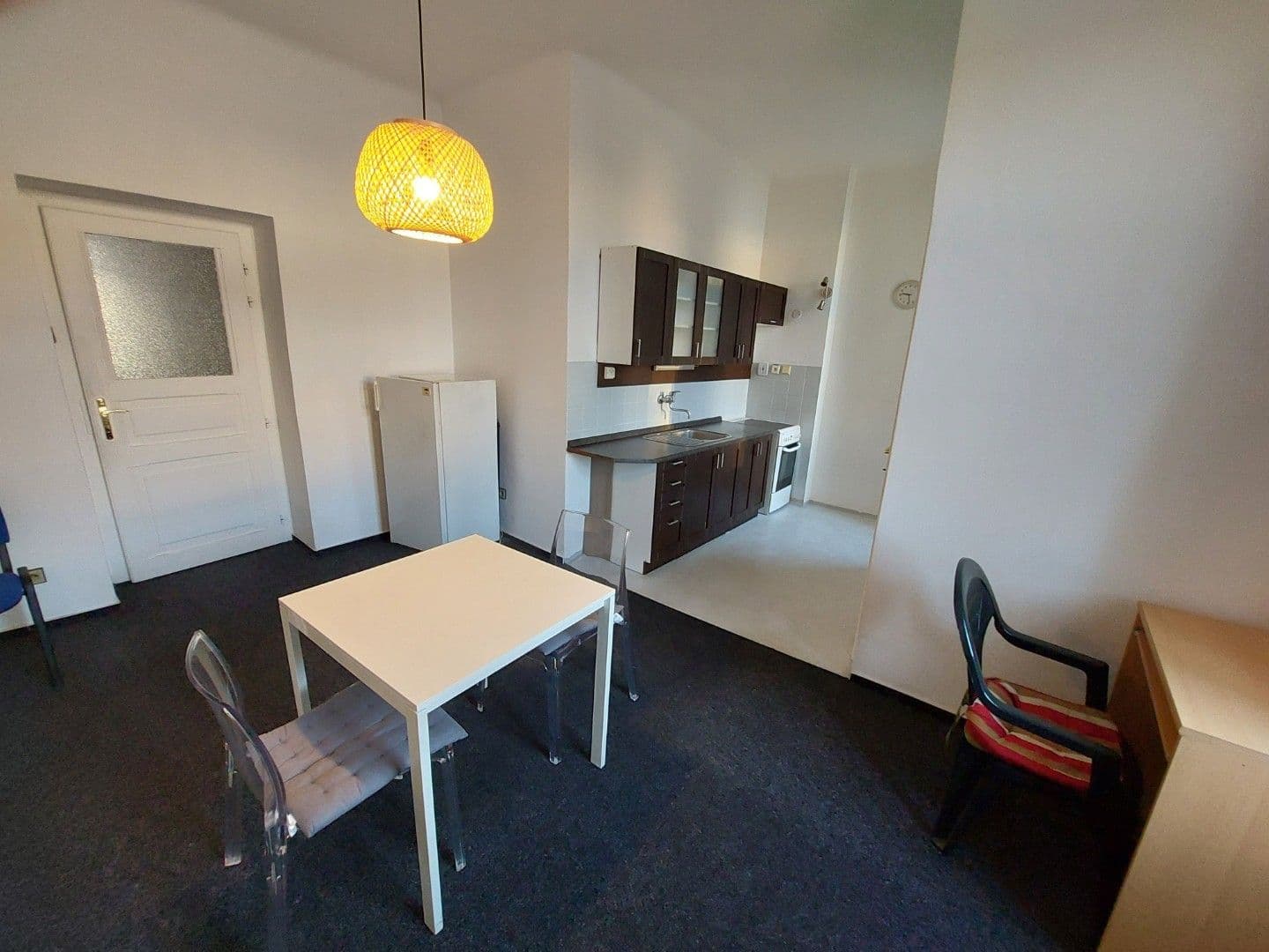 2 bedroom with open-plan kitchen flat to rent, 82 m², Krátkého, Prague, Prague 2 bedroom with open-plan kitchen flat to rent, 82 m², Krátkého, Prague, Prague