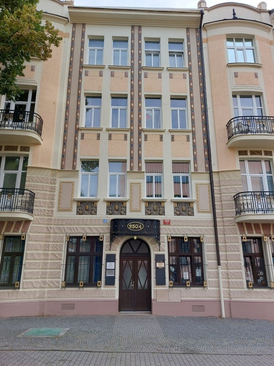 2 bedroom with open-plan kitchen flat to rent, 82 m², Krátkého, Prague, Prague 2 bedroom with open-plan kitchen flat to rent, 82 m², Krátkého, Prague, Prague