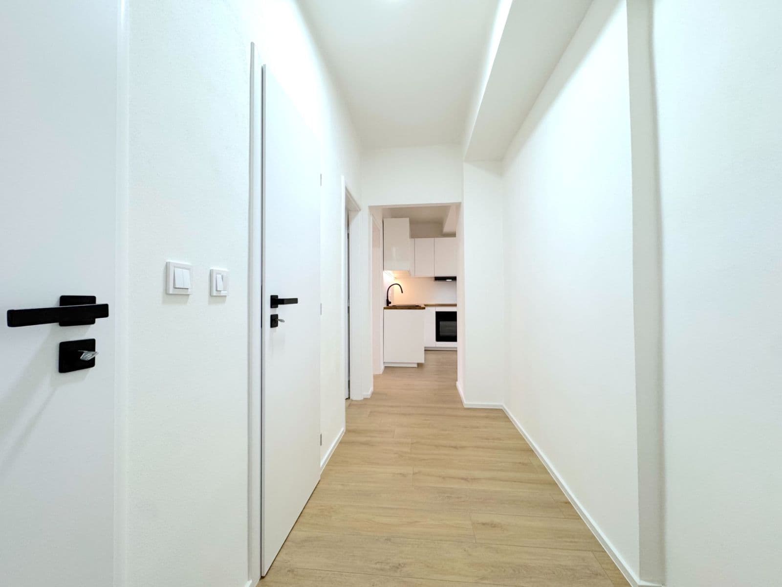 2 bedroom with open-plan kitchen flat for sale, 55 m², Dukelských hrdinů, Ústí nad Labem, Ústecký Region 2 bedroom with open-plan kitchen flat for sale, 55 m², Dukelských hrdinů, Ústí nad Labem, Ústecký Region