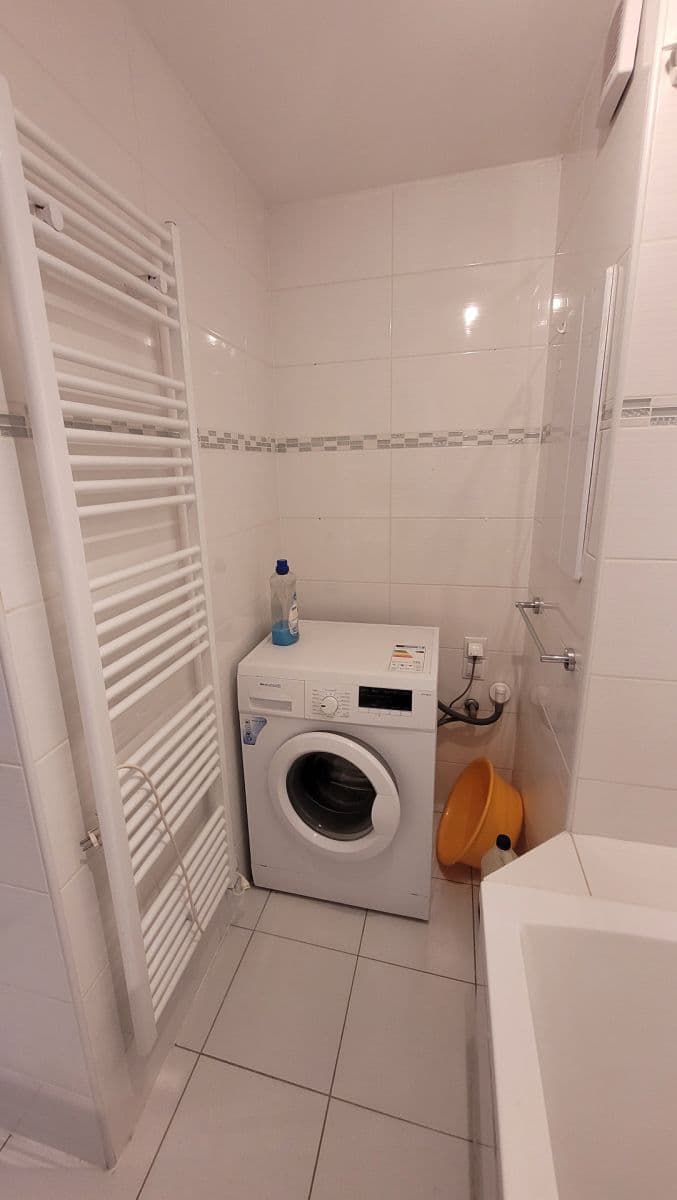 3 bedroom flat to rent, 69 m², Pod Nemocnicí, Brno, Jihomoravský Region 3 bedroom flat to rent, 69 m², Pod Nemocnicí, Brno, Jihomoravský Region