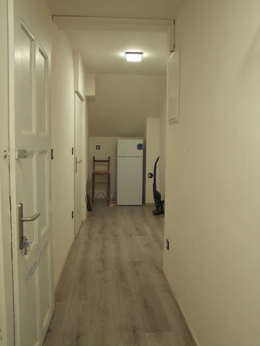 Studio flat to rent, 60 m², Xaveriova, Prague, Prague Studio flat to rent, 60 m², Xaveriova, Prague, Prague