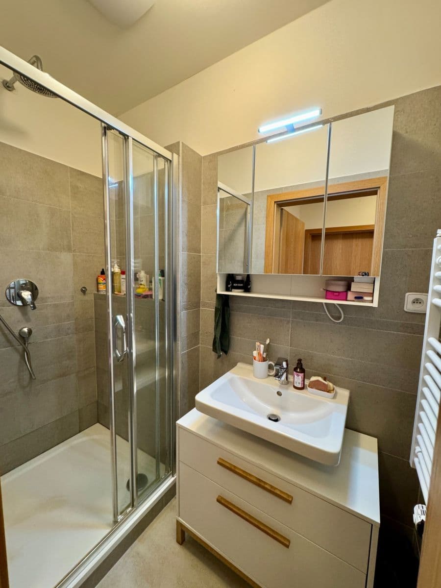 1 bedroom with open-plan kitchen flat for sale, 45 m², Tomanova, Slaný, Středočeský Region 1 bedroom with open-plan kitchen flat for sale, 45 m², Tomanova, Slaný, Středočeský Region