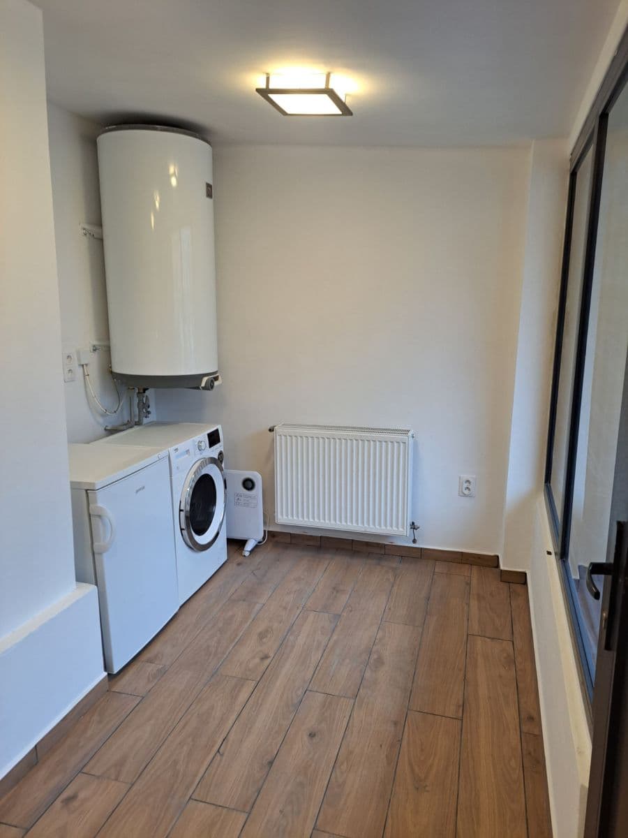 3 bedroom flat to rent, 125 m², Na Zavadilce, Jaroměř, Královéhradecký Region 3 bedroom flat to rent, 125 m², Na Zavadilce, Jaroměř, Královéhradecký Region