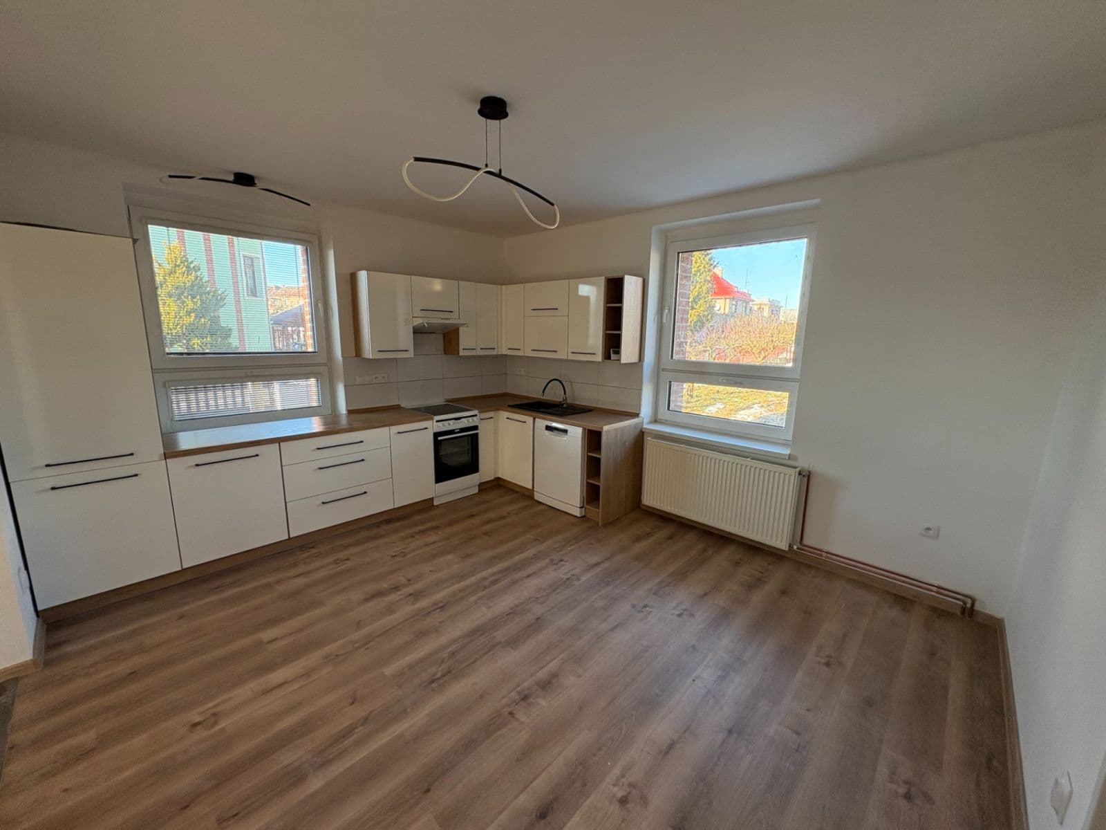 3 bedroom flat to rent, 125 m², Na Zavadilce, Jaroměř, Královéhradecký Region 3 bedroom flat to rent, 125 m², Na Zavadilce, Jaroměř, Královéhradecký Region