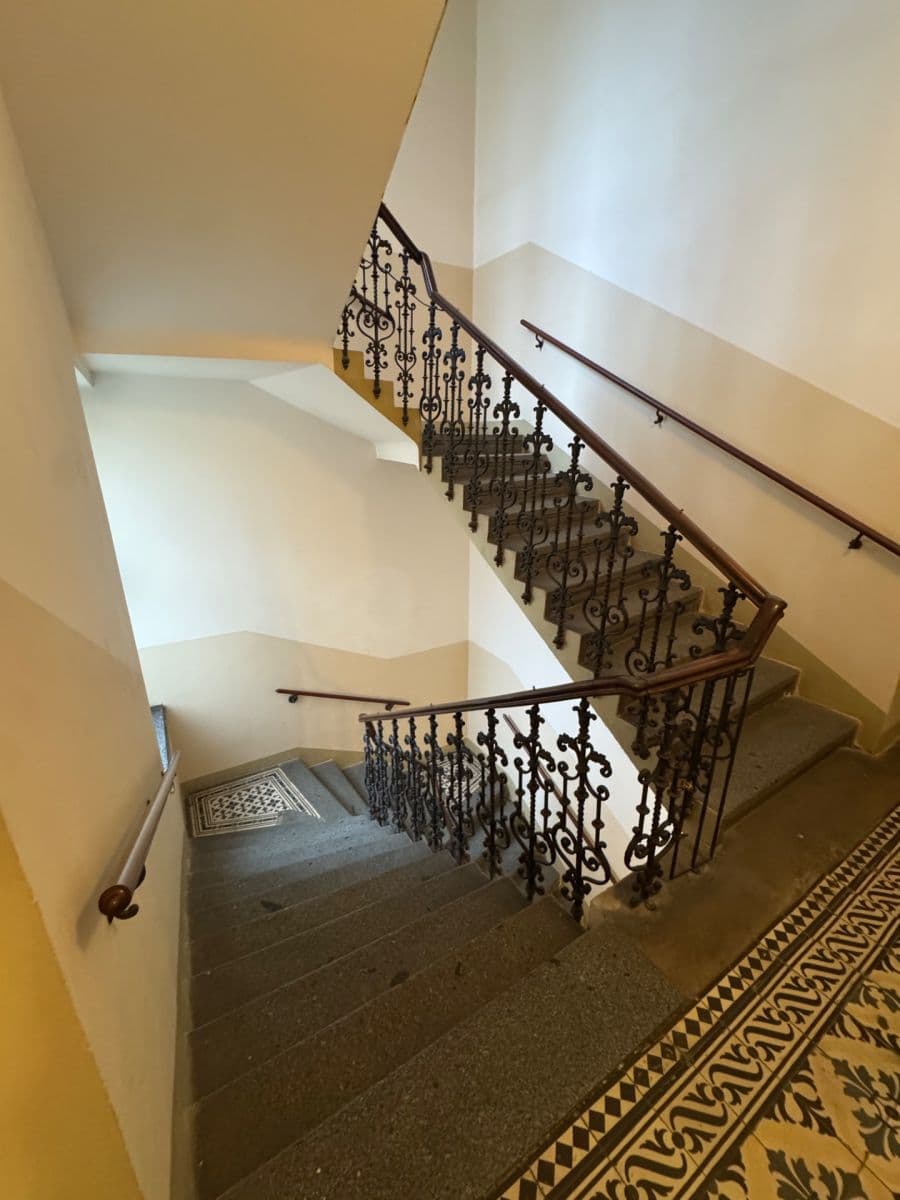 1 bedroom flat to rent, 49 m², Slezská, Prague, Prague 1 bedroom flat to rent, 49 m², Slezská, Prague, Prague