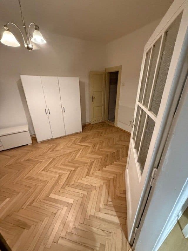1 bedroom with open-plan kitchen flat to rent, 45 m², Holandská, Prague, Prague 1 bedroom with open-plan kitchen flat to rent, 45 m², Holandská, Prague, Prague
