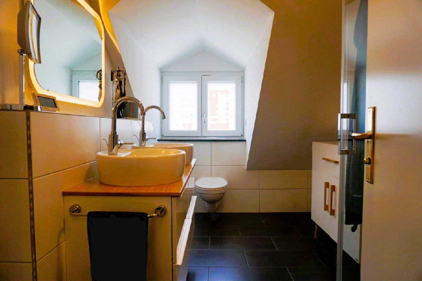 1 bedroom with open-plan kitchen flat to rent, 81 m², Graf-Lehndorff-Straße 9, München, Bavaria 1 bedroom with open-plan kitchen flat to rent, 81 m², Graf-Lehndorff-Straße 9, München, Bavaria