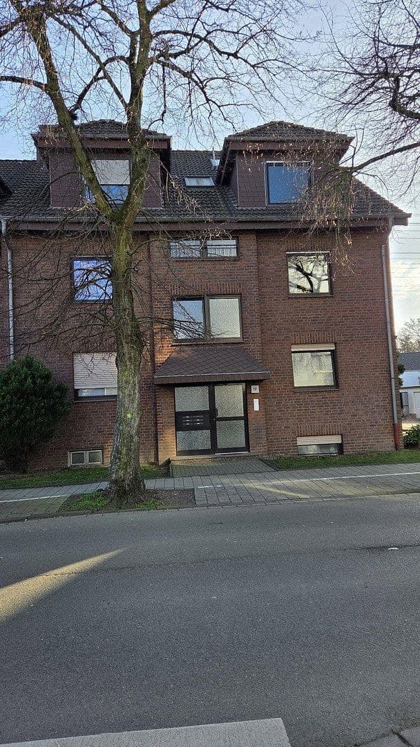 3 bedroom flat to rent, 74 m², Kurfürstenstraße 12, Duisburg, North Rhine-Westphalia 3 bedroom flat to rent, 74 m², Kurfürstenstraße 12, Duisburg, North Rhine-Westphalia