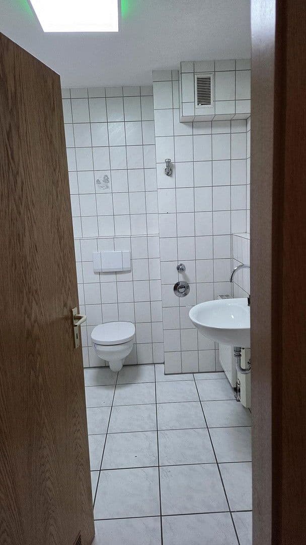 3 bedroom flat to rent, 74 m², Kurfürstenstraße 12, Duisburg, North Rhine-Westphalia 3 bedroom flat to rent, 74 m², Kurfürstenstraße 12, Duisburg, North Rhine-Westphalia