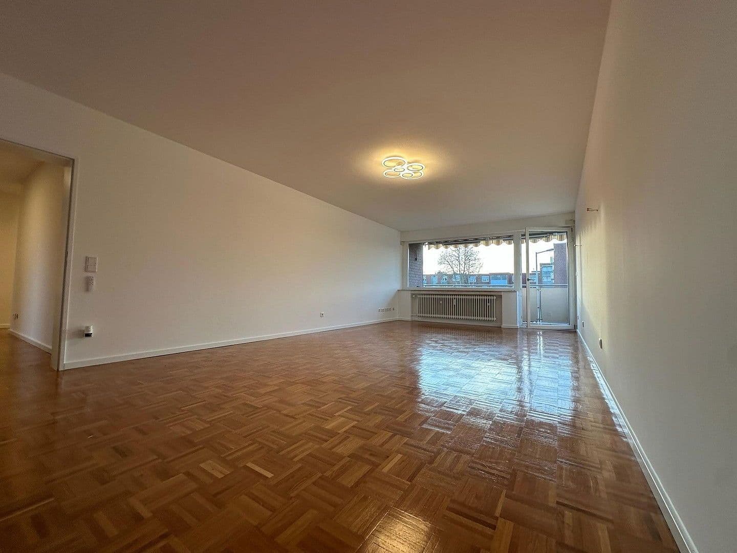 3 bedroom flat to rent, 123 m², Frechen, North Rhine-Westphalia 3 bedroom flat to rent, 123 m², Frechen, North Rhine-Westphalia