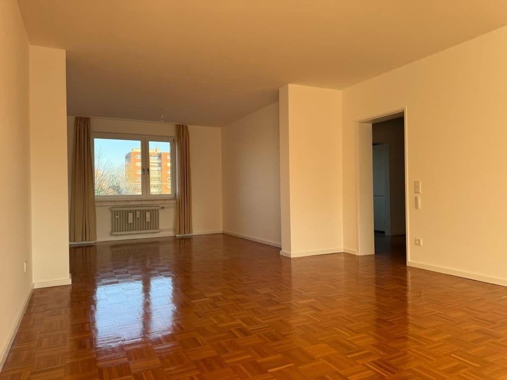 3 bedroom flat to rent, 123 m², Frechen, North Rhine-Westphalia 3 bedroom flat to rent, 123 m², Frechen, North Rhine-Westphalia