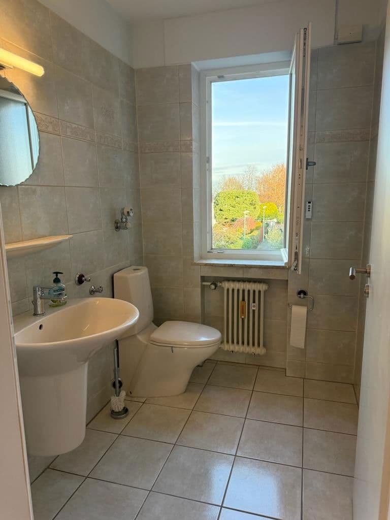 3 bedroom flat to rent, 123 m², Frechen, North Rhine-Westphalia 3 bedroom flat to rent, 123 m², Frechen, North Rhine-Westphalia